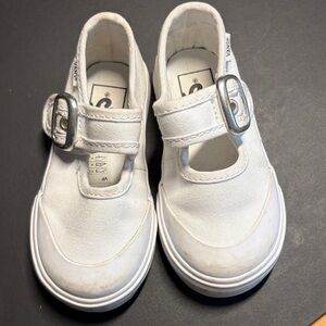 Vans Kids White Canvas Sneakers with  Velcro Buckle